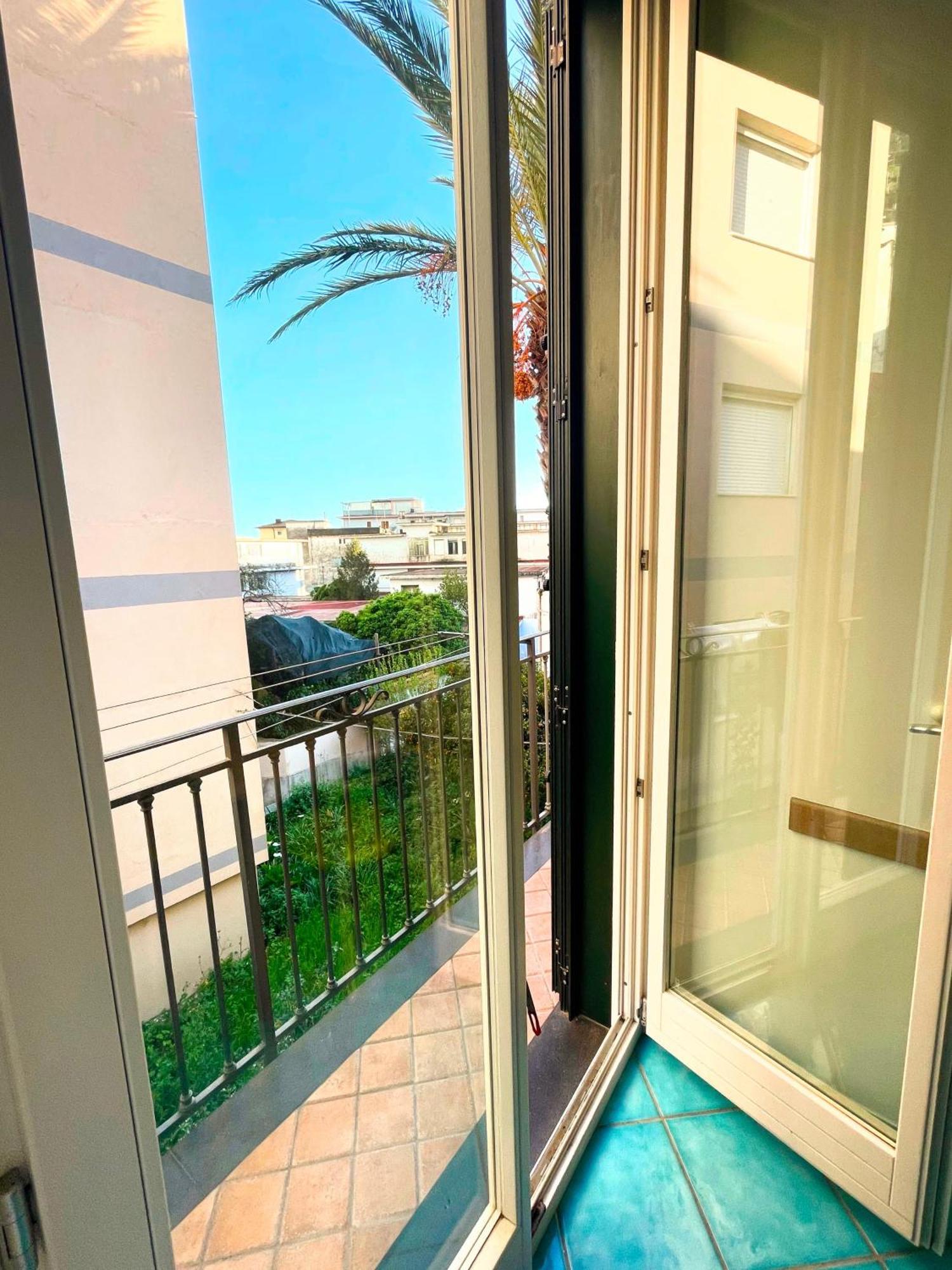Putechella'S Apartments Maiori Ngoại thất bức ảnh